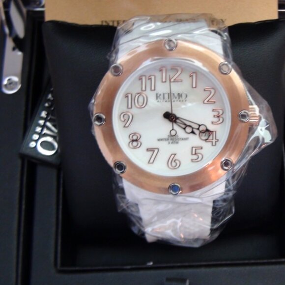 Ritmo Mundo 242 Carnival Sport Quartz Watch - Picture 8 of 8